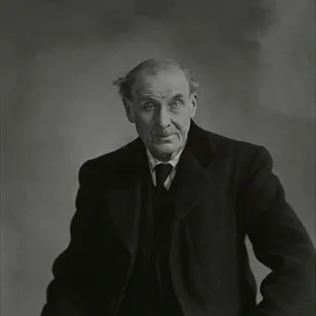 Headshot of Eugene Atget