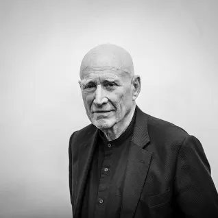 Sebastião Salgado headshot